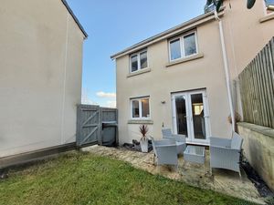 Photo 1- click for photo gallery